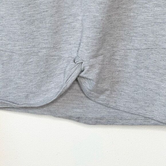 Hello Kitty x USA Olympics Gray Sweatshirt - Kids US XL 14/16 - Picture 5 of 11